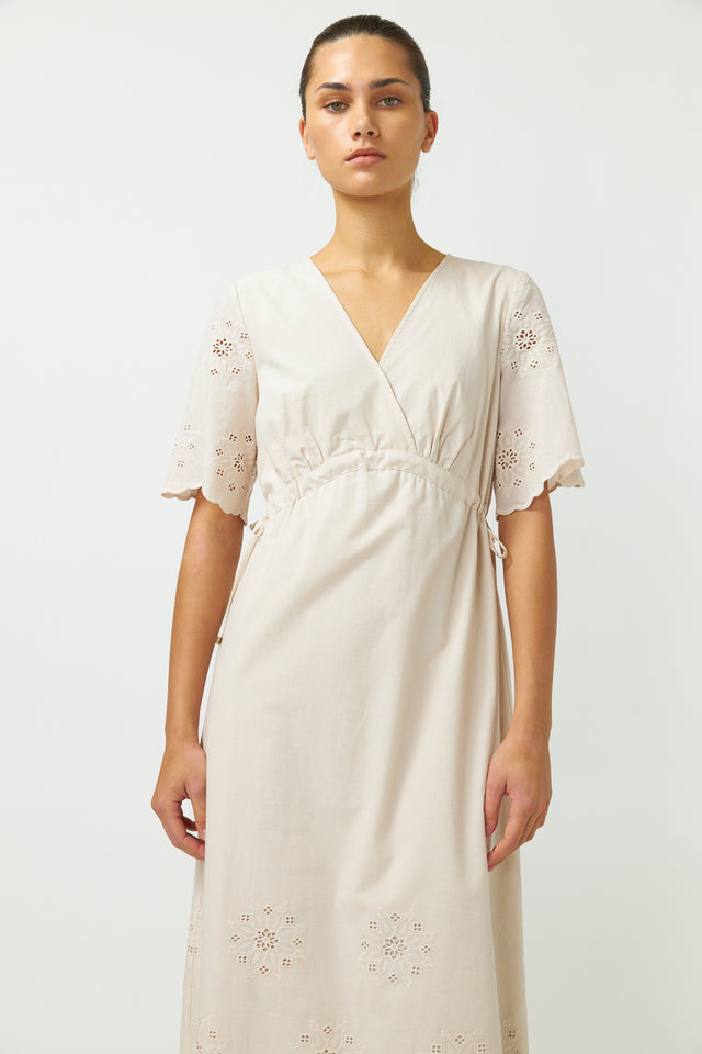 Broderie dress