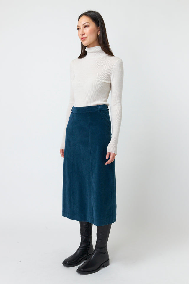 Cord skirt