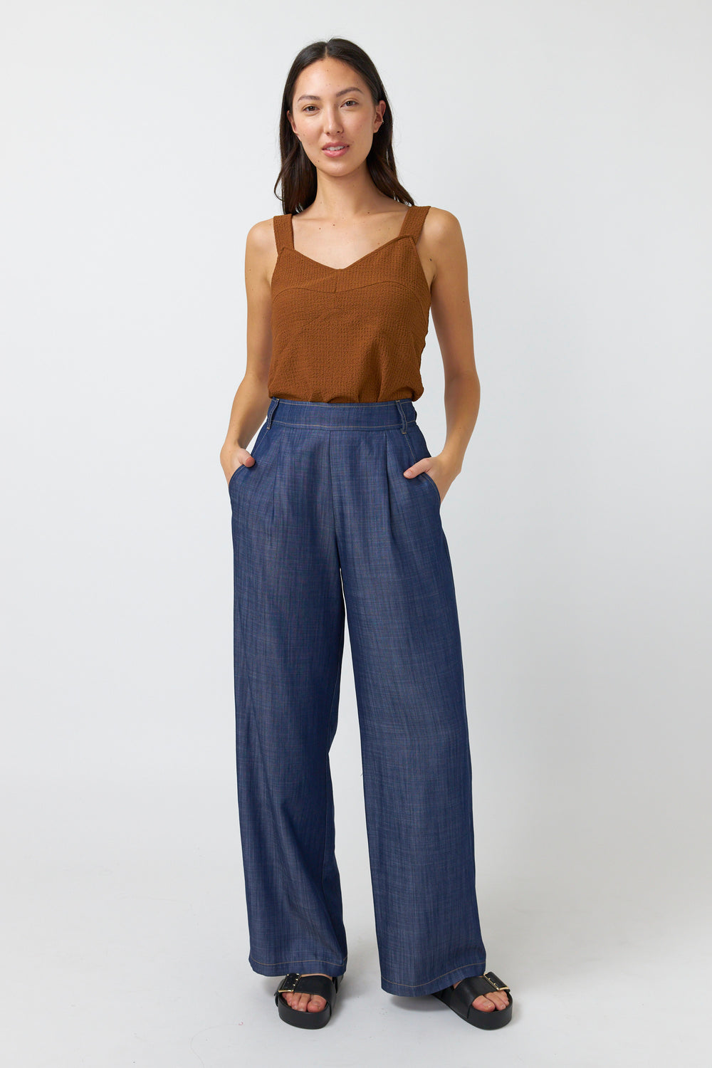 Traveller trouser